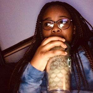 Meet your Posher, Willow